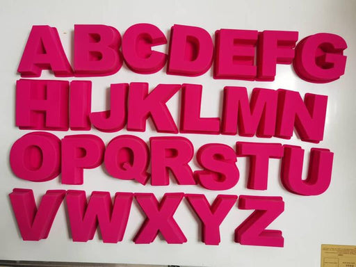 MoldyfunDE  Small Pink Letters A - Z (Einzelbuchstaben oder als vollständiger Satz von 26 Buchstaben) - Perfekt für Harze oder Backen!